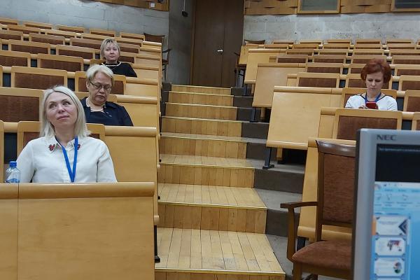 PF-22.2. Профессиограмма преподавателя иностранного языка в вузе PF-22.2. Профессиограмма преподавателя иностранного языка в вузе